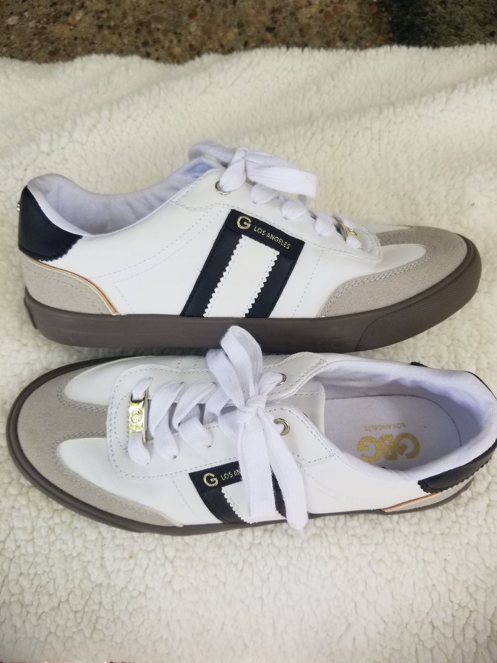 GBG Los Angeles Women's White, Black and Gray Low-Top Sneakers